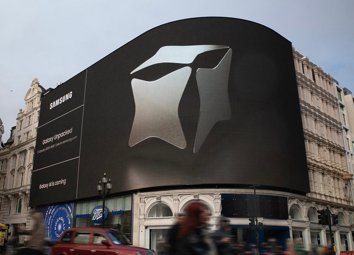 Samsung Galaxy AI teaser in London