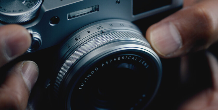 The prime lens with manual controls is essential to the X100V's appeal (Image Source: Fujifilm)