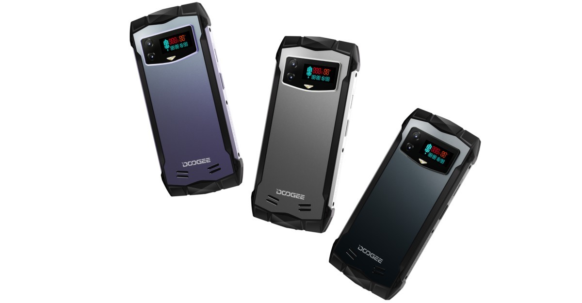 The Doogee Smini has a basic info display on the back