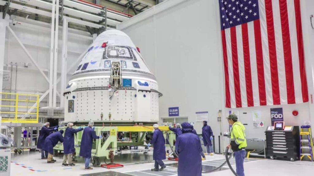 Un autre report pour le premier vol habité de la capsule spatiale Starliner de Boeing