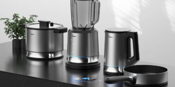 Witness the Wire-Free Future of Kitchen Tech in Action!